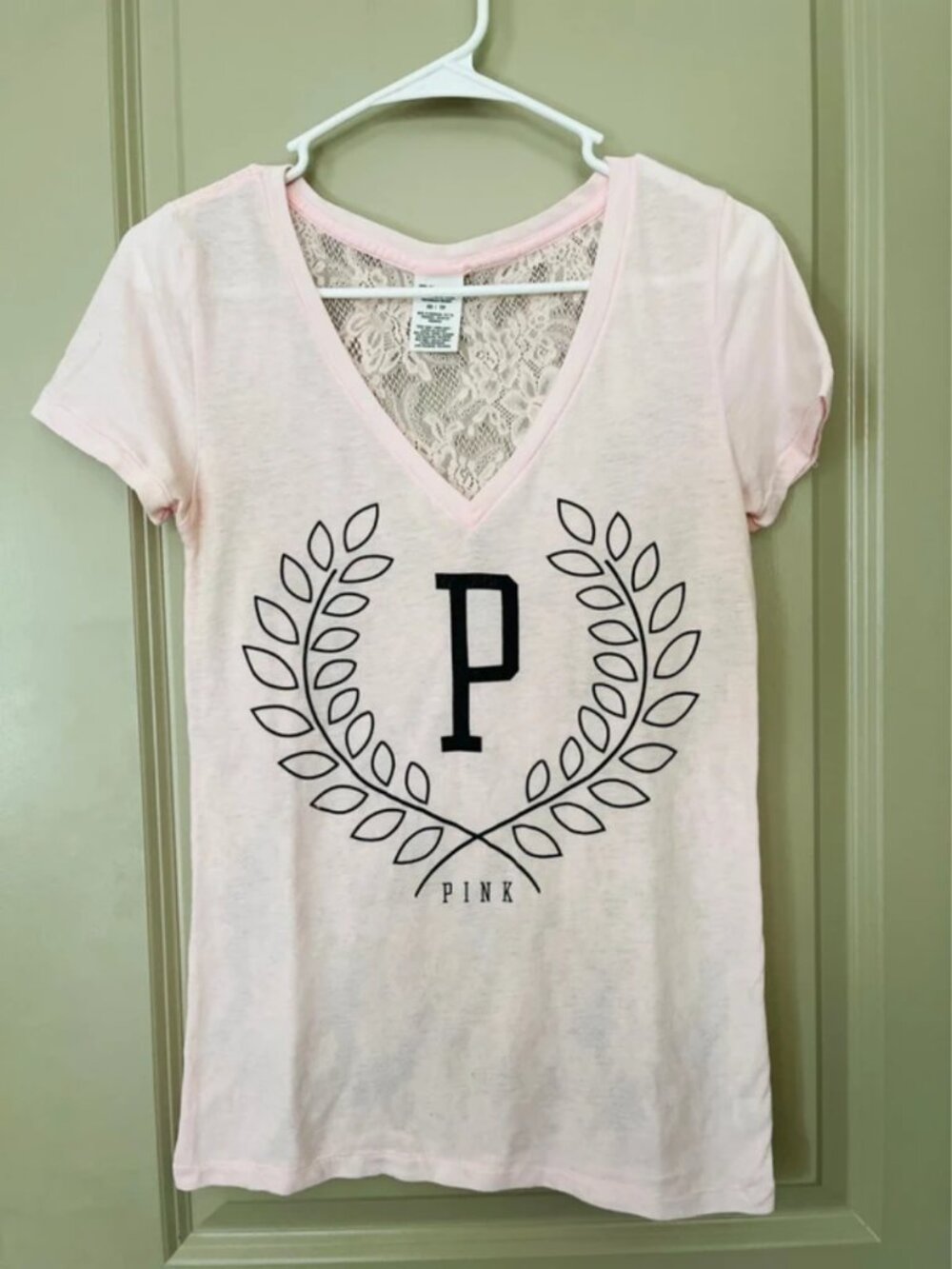 Victoria’s Secret XS lace shirt light pink